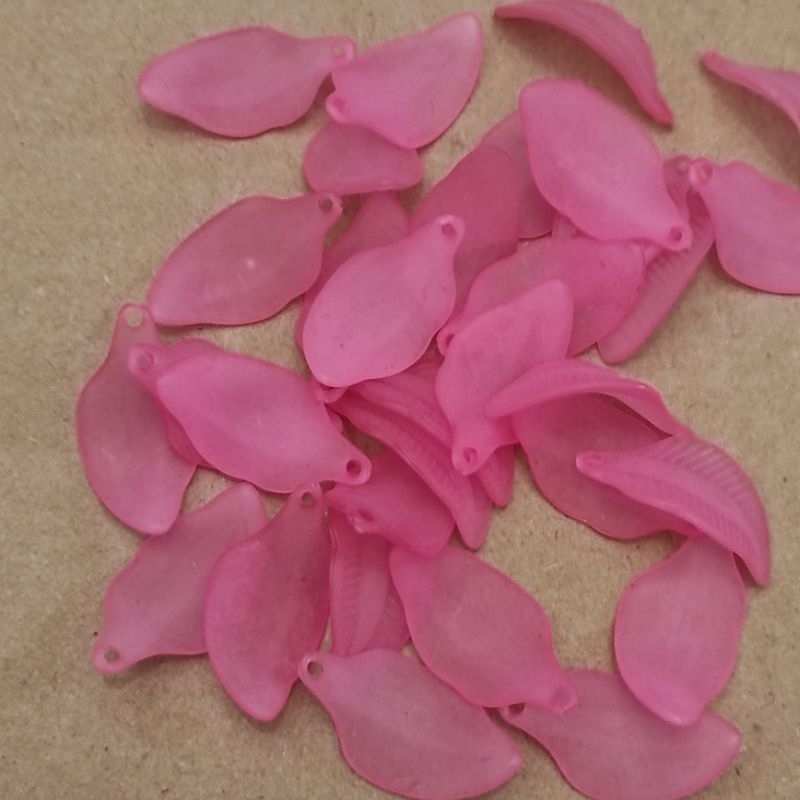 32pcs daun lengkung doff