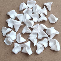 36pcs manik kelopak corong lily kecil