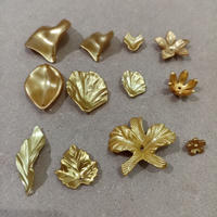 kelopak bunga mutiara seri warna gold