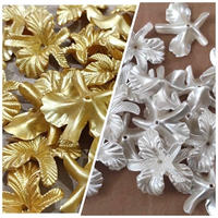 17pcs kelopak bunga anggrek Mutiara